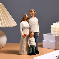 Woonkamer tv-meubels en verfijnde creatieve bruiloft- en zakelijke geschenken, warme hars familiefiguurtjes ornamenten