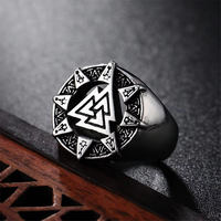 Norse Viking Vintage Acier Inoxydable Triangle Logo Anneau Nordique Viking Rune Boussole Ronde Chevalière Anneau pour Hommes