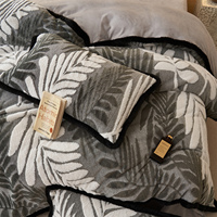 Ensemble de literie 4 pièces en velours de lait touffeté à motif feuille de palmier OEM ODM, taille et logo personnalisés, pour la maison, housse de couette en microfibre pour l'hiver