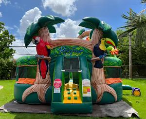 Casa de gorila inflable Huatong comercial, Castillo de salto de loro con tobogán, castillo inflable combinado con estampado de bosque para niños - Product Image 1