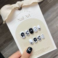 Lot de 10 faux ongles press-on faits main, peints à la main, mignons, courts, ovales, carrés, ronds, élégants et simples
