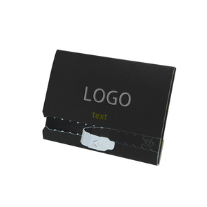 โลโก้ร้อนปั๊มเคลือบ UV บัตรส่งเสริมการขายสีดำสีขาวบรรจุภัณฑ์กระดาษพิเศษที่กำหนดเองซิปซองจดหมาย - Product Image 2