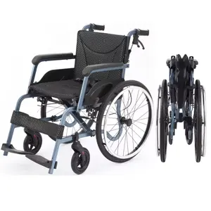 Vente en gros de fauteuils roulants hospitaliers pliants manuels avec pédales pivotantes