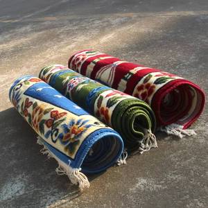 Alfombra de oración islámica nueva, moderna, de poliéster, con diseño jacquard, lavable y que no se encoge. - Product Image 1