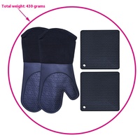 Gants en silicone épaissi et set de table étendu accessoires de cuisine pour la maison sans danger pour le four à micro-ondes