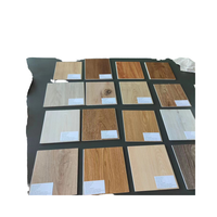 Holzoptik 4mm Klick-SPC-Vinylboden Wasserdichte LVT-Diele Fabrikverkauf für Gewerbliche Bauprojekte