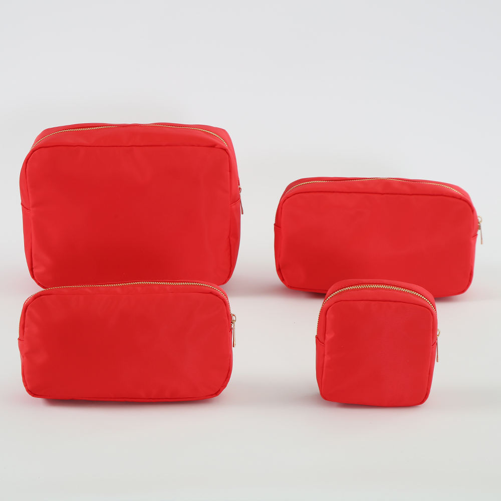 # Pochette nylon rouge Noël