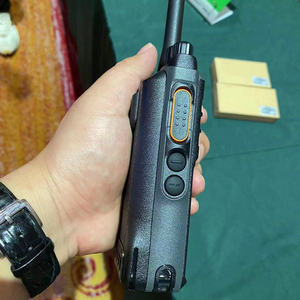 Walkie Talkie Digital Hytera HP500, IP65, Batería de 2400 mAh, a Prueba de Explosiones, con Cancelación de Ruido, para Uso en Exteriores - Product Image 3