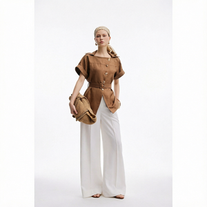 Chemisier en lin pour femme à col carré et manches courtes avec fermeture boutonnée, coupe ample, respirant, tissé, pour le printemps et l'été, tenue décontractée - Product Image 1