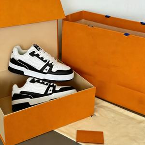 Sneakers con <span class=keywords><strong>Suola</strong></span> Spessa in Vera Pelle di Design, <span class=keywords><strong>Alta</strong></span> Elasticità, Ammortizzazione, Traspiranti e con Rialzo - Product Image 4