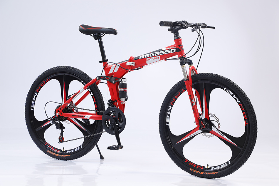 Roue à trois lames rouge