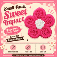 Patch brodé mini fleur rose vif de 1,6 cm, appliqué à coudre pour vêtements, sacs, chapeaux, accessoires pour cheveux et ensemble de décoration artisanale DIY.