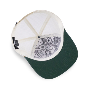 Gorra Trucker de 5 Paneles con Estilo Clásico, Parche de Goma Personalizado, Logotipo Bordado en 3D, Malla Trasera y Bandera - Product Image 6