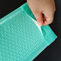 Film bulle coloré, sac d'emballage express auto-adhésif, film co-extrudé mat, sac de vêtements antichoc