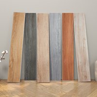 Chine Carreaux de bois d'extérieur Porcelaine émaillée 150X800 Mur Plancher Céramique Carreaux de bois Bois