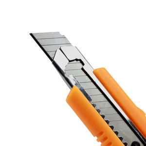 มีดคัตเตอร์ซันฮู 20 ซม. สีส้ม พร้อมระบบล็อคอัตโนมัติ สำหรับงานหนัก - Product Image 2