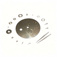 Cadran de montre en saphir avec revêtement antireflet, surface texturée noire, index dorés, design circulaire pour remplacement de montre de plongée