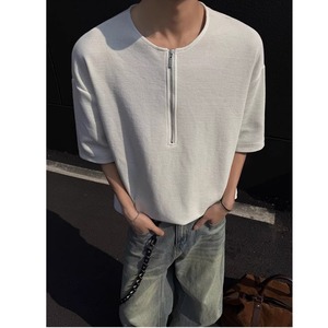 T-shirt gaufré à demi-zip pour homme, imprimé sérigraphié, coupe ample, manches courtes, motif uni, idéal pour l'été - Product Image 1