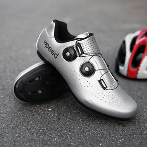 <span class=keywords><strong>Scarpe</strong></span> da Ciclismo di Alta Qualità per Uomo e Donna <span class=keywords><strong>Scarpe</strong></span> Potenziate per <span class=keywords><strong>Bici</strong></span> da Strada con Blocco e Soletta in Carbonio per Mountain Bike - Product Image 3