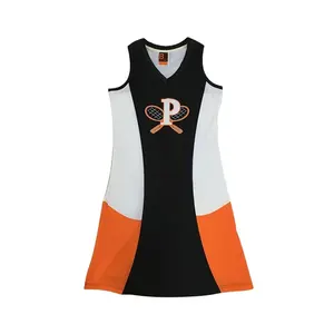 Düşük adedi orijinal tasarım özel turuncu netball elbise yüksek kaliteli süblimasyon pilili netball elbise
