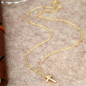 قلادة FY بتصميم صليب رقيق من مجوهرات الموضة تعبر عن الإيمان المسيحي، مع تاج دوار متحرك وحجر ميلاد من الزركونيا المكعبة - Product Image 4