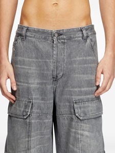 กางเกงยีนส์ขาตรงทรงหลวมของผู้ชายพิมพ์โลโก้แบบปักลายสไตล์วินเทจสีฟ้าอ่อน - Product Image 5