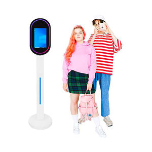 Ensemble d'éclairage RGB ovale mince de 43 pouces à prix réduit, le meilleur pour l'Europe, avec miroir magique Con Wow pour photomaton - Product Image 1