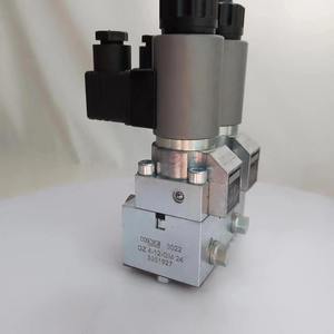 Vannes hydrauliques HAWE GZ3 à commande directionnelle, modèle assis CZ3-12-XM24, état neuf - Product Image 5