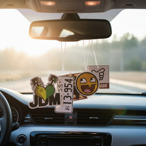 Désodorisants de voiture suspendus en papier personnalisés avec logo sur mesure, parfums variés longue durée, en gros pour promotions et cadeaux - Product Image 1