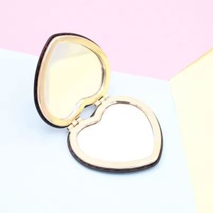 Miroir de maquillage en cuir personnalisé, mini miroir de poche abeille, cadeaux de mariage pour invités, miroir pliable double face portable, vente en gros - Product Image 3
