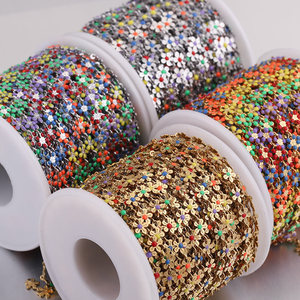 Chaîne de marguerites en émail |   Chaîne de perles en acier inoxydable plaqué or 18K avec fleurs colorées pour la création de colliers et bracelets DIY - Product Image 1