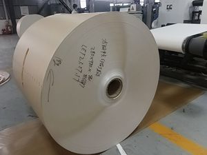 Rollo de Papel de Doble Cara con Recubrimiento de PE de Grado Alimenticio de Alta Calidad para Tazas de Té, Sándwiches, Azúcar, Pasteles, Embalaje, Modelo de Vaso de Papel - Product Image 4