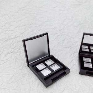 ตลับเปล่าสำหรับใส่พาเลทอายแชโดว์ 4 สี TF แบบควอเตอร์คัท เม็ดสีแน่น สำหรับใส่ตัวอย่างและจัดเก็บ - Product Image 3