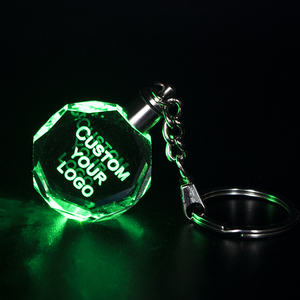 Cá nhân hoá pha lê <span class=keywords><strong>LED</strong></span> Keychains tùy chỉnh laser Khắc Tinh thể thủy tinh Octagon Keyring với ánh sáng <span class=keywords><strong>LED</strong></span> - Product Image 5