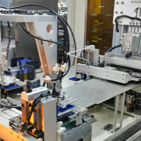 Machine de production de panneaux solaires automatisée professionnelle à haut rendement pour une efficacité de production élevée