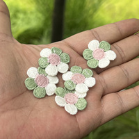 Petites broderies sans colle, idéales pour les pinces à cheveux DIY, les accessoires capillaires et les accessoires vestimentaires.
