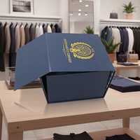 Boîte en carton rigide bleue personnalisée de luxe avec fermeture magnétique, laminage mat, matériaux recyclés pour cadeaux - Logo CMYK