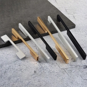 Poignées de meuble modernes en alliage d'aluminium noir et or pour armoires de chambre, poignées longues de cuisine, tirants de placard, boutons de commode, poignées de porte de meuble - Product Image 4