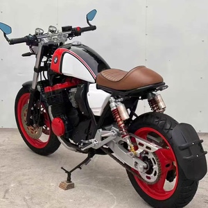 Venta Directa de Fábrica, Motocicleta Usada con Motor de Tres Cilindros en Línea CP3, Refrigerado por Agua, Combustible Gasolina, Comparable con un Auto Nuevo - Product Image 6