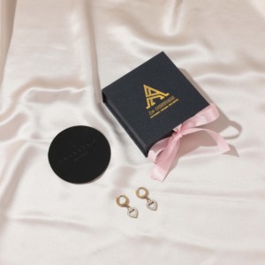 Caja de Joyería de Papel con Diseño Cuadrado de Lujo, Cierre Magnético, Cintas y Color Personalizado para Joyas Nuevas - Product Image 3