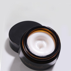 Vente en gros de crème d'été blanchissante <span class=keywords><strong>pour</strong></span> <span class=keywords><strong>les</strong></span> <span class=keywords><strong>aisselles</strong></span> formule hydratante beurre de karité niacinamide curcuma vitamine E ginseng <span class=keywords><strong>pour</strong></span> <span class=keywords><strong>les</strong></span> <span class=keywords><strong>aisselles</strong></span> foncées - Product Image 6