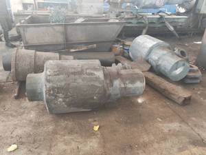Grande machine de forgeage cylindrique pour le traitement par forgeage à chaud des pièces de machines en acier et en acier allié - Product Image 2
