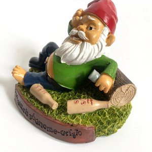 Sculpture de jardin en résine, artisanat artistique peint à la main, figurine de vieil homme à barbe blanche, cadeau pour festival et fête - Product Image 3