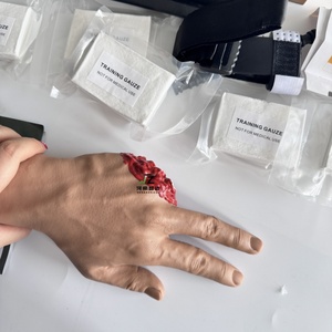 Simulador de Brazo para Práctica de Empacamiento de Heridas de Alta Calidad, Simulador de Control de Hemorragias para Entrenamiento de Torniquetes y Detención de Hemorragias - Product Image 5