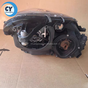 CHUANGYOU Lente de Faro Remanufacturada para <span class=keywords><strong>Mercedes</strong></span>-<span class=keywords><strong>Benz</strong></span> <span class=keywords><strong>SLK</strong></span> R171 2004-2010 12V 5000K para SLK200k/350/280/300/<span class=keywords><strong>AMG</strong></span> <span class=keywords><strong>55</strong></span> - Product Image 6