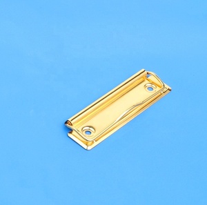 Sujetador de portapapeles de hierro plateado Clip de tablero de metal con Esquina de goma para papel <span class=keywords><strong>A4</strong></span> - Product Image 5