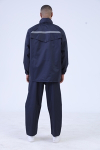Set Anti pioggia statica con strisce riflettenti per la stazione di servizio e il giacimento di petrolio lavoratori impermeabili e antivento - Product Image 3