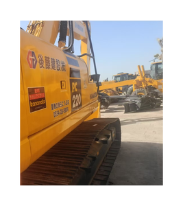 Excavadora sobre orugas hidráulica Komatsu PC220 de segunda mano con perfectas condiciones de funcionamiento Komatsu PC220 a la venta - Product Image 2