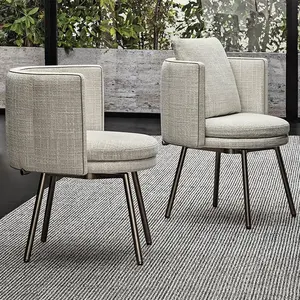 लक्जरी विला फर्नीचर होटल डेस्क कपड़े कुर्सी के लिए धातु पैर के साथ धातु के पैर के साथ आर्मचेयर