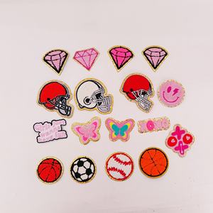 Toppe Termoadesive Preppy con Ricamo Estetico Femminile, Farfalla con Diamanti, Xoxo, Carine, per Giacche, Zaini, Borse, Cappelli - Product Image 2